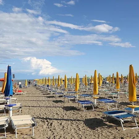 Fantastic Flat In A Quiet With Terrace In Lignano Pineta * Lignano Sabbiadoro